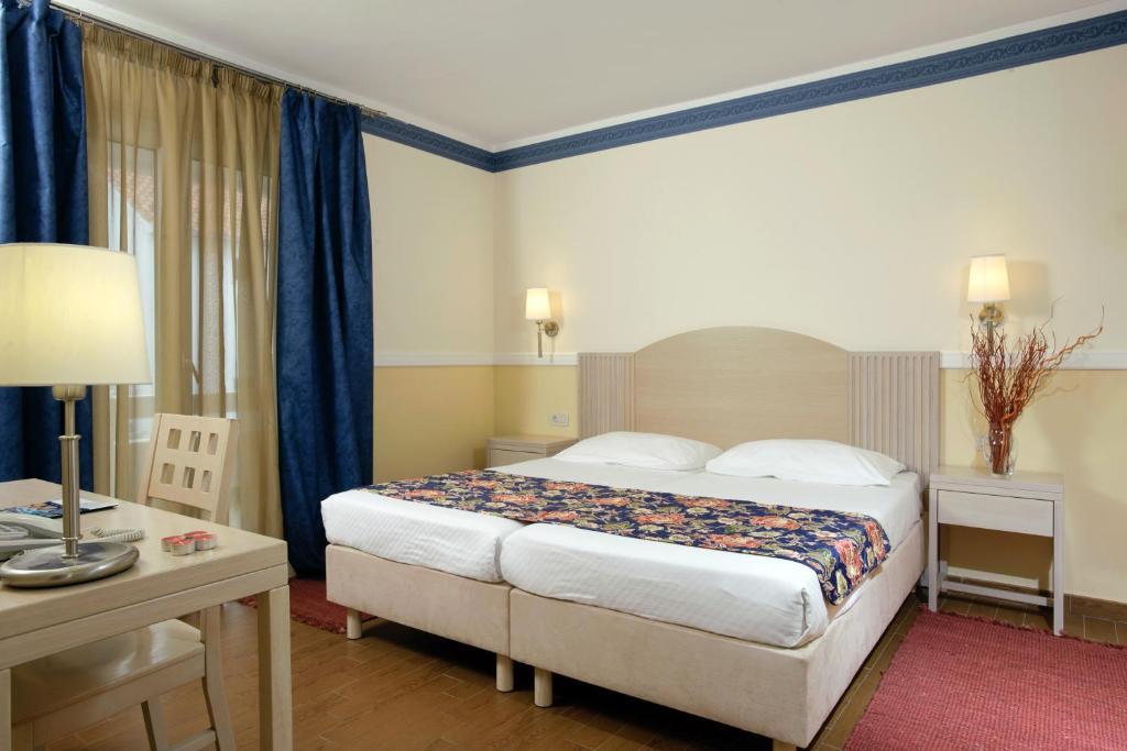 Amadria Park Apartments Шибеник Номер фото